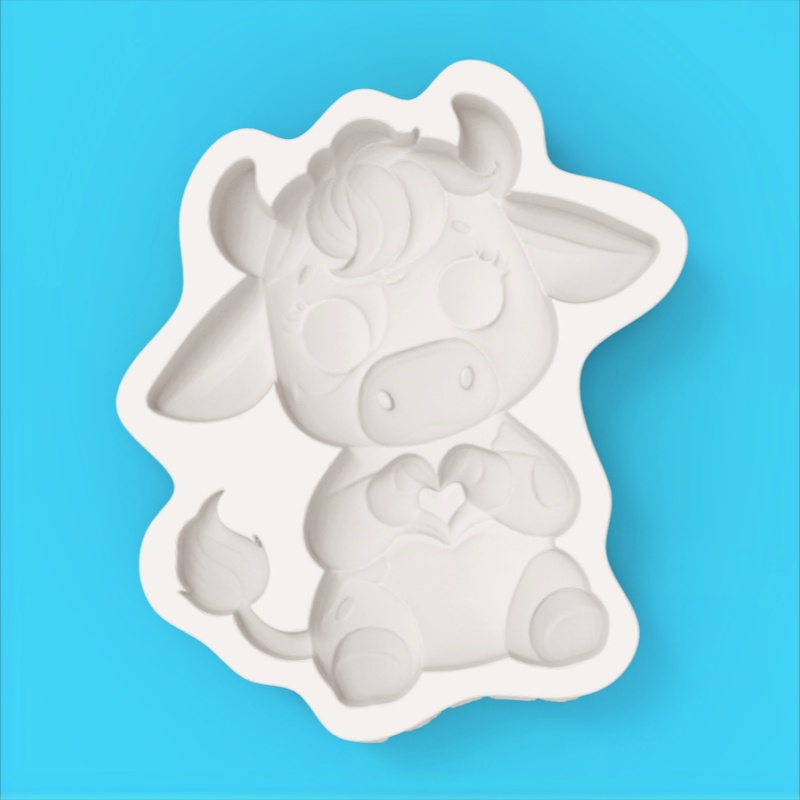 قالب حلويات على شكل بقرة بتصمي - مراجعة Silicone Mold Baking وسعره