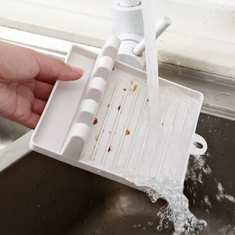 حامل غطاء المقلاة يدعم الملاعق - مراجعة Kitchen Gadgets Holder وسعره