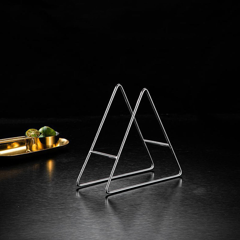 حامل أطباق معدني مثلث الشكل بس - مراجعة Kitchen Gadgets Holder وسعره